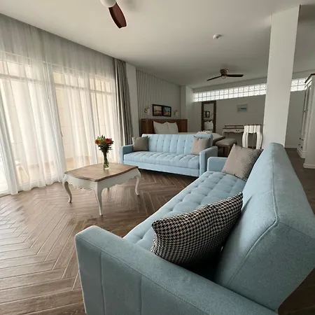 Ocean View Apartament