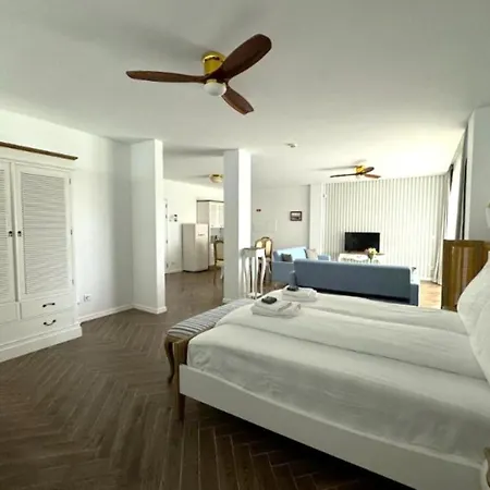 Ocean View Apartamento *